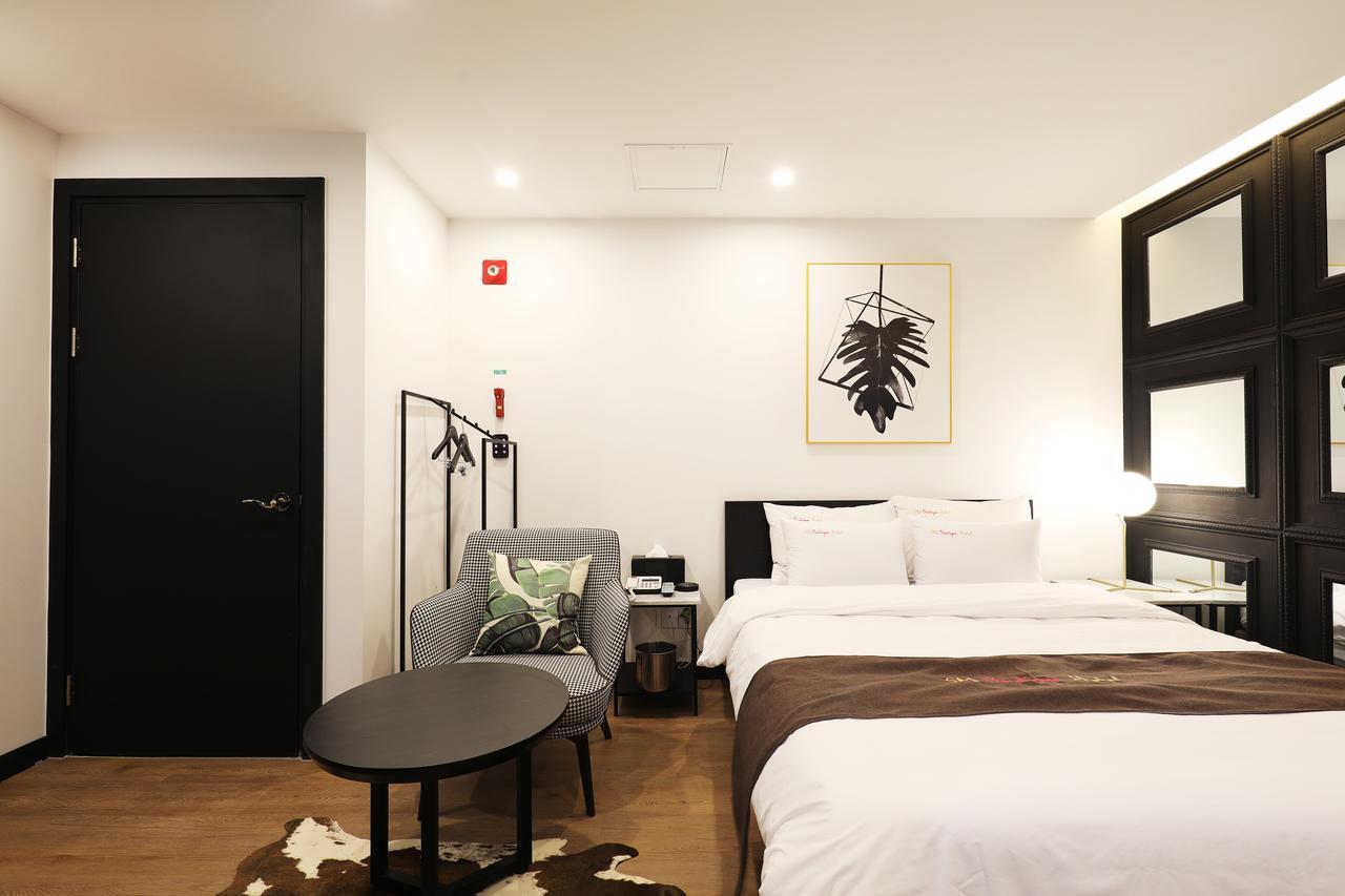 Sm Boutique Hotel Seoul Bagian luar foto