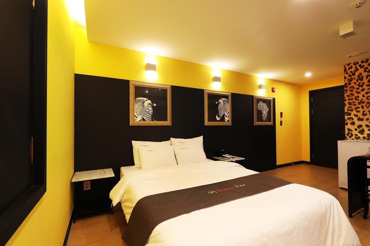 Sm Boutique Hotel Seoul Bagian luar foto